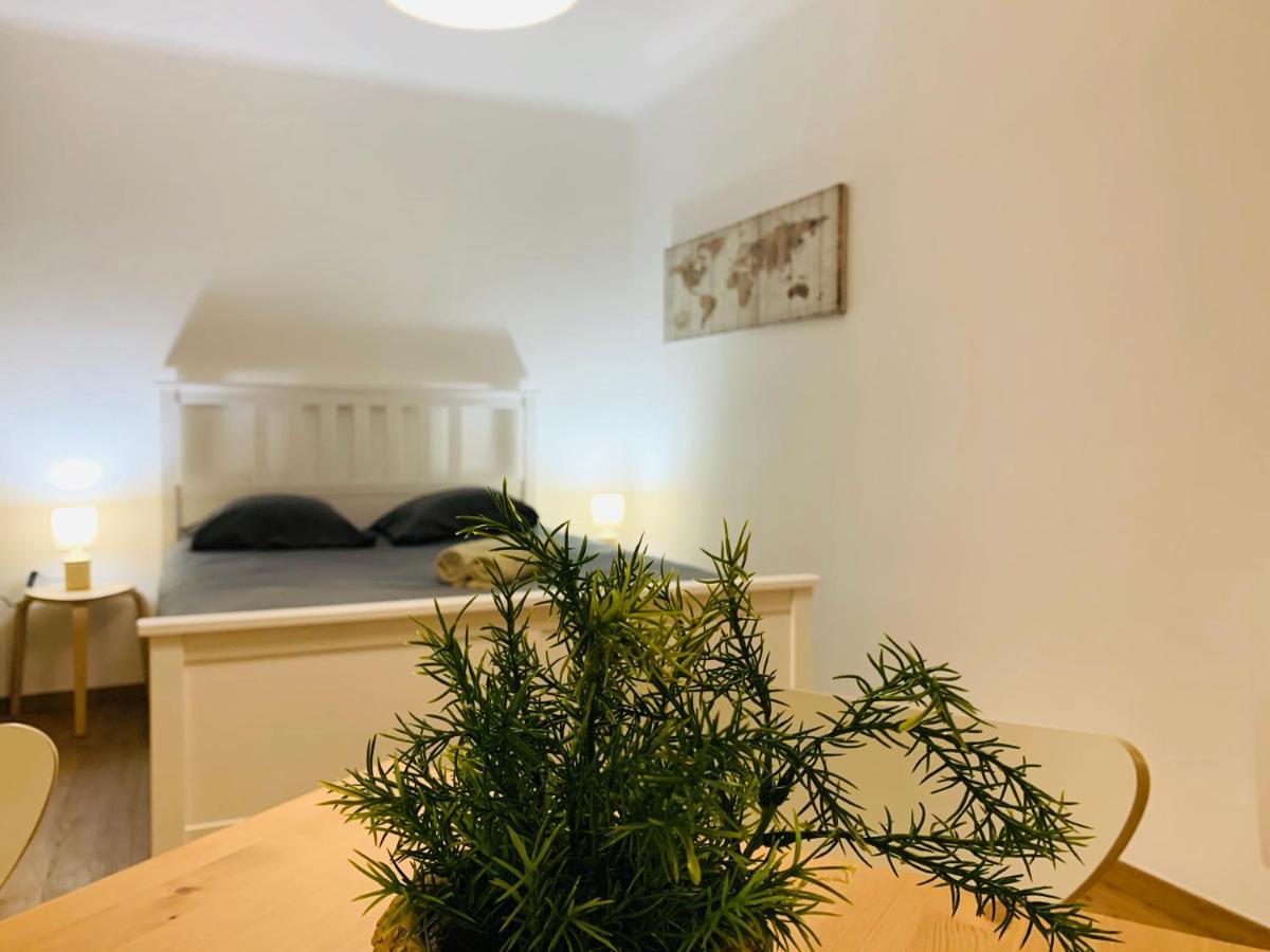 Rose Appartement Manosque Exteriör bild