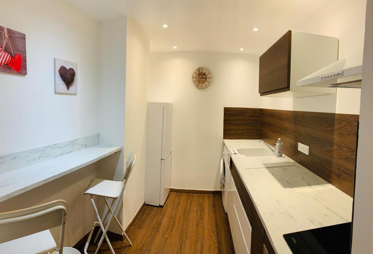 Rose Appartement Manosque Exteriör bild