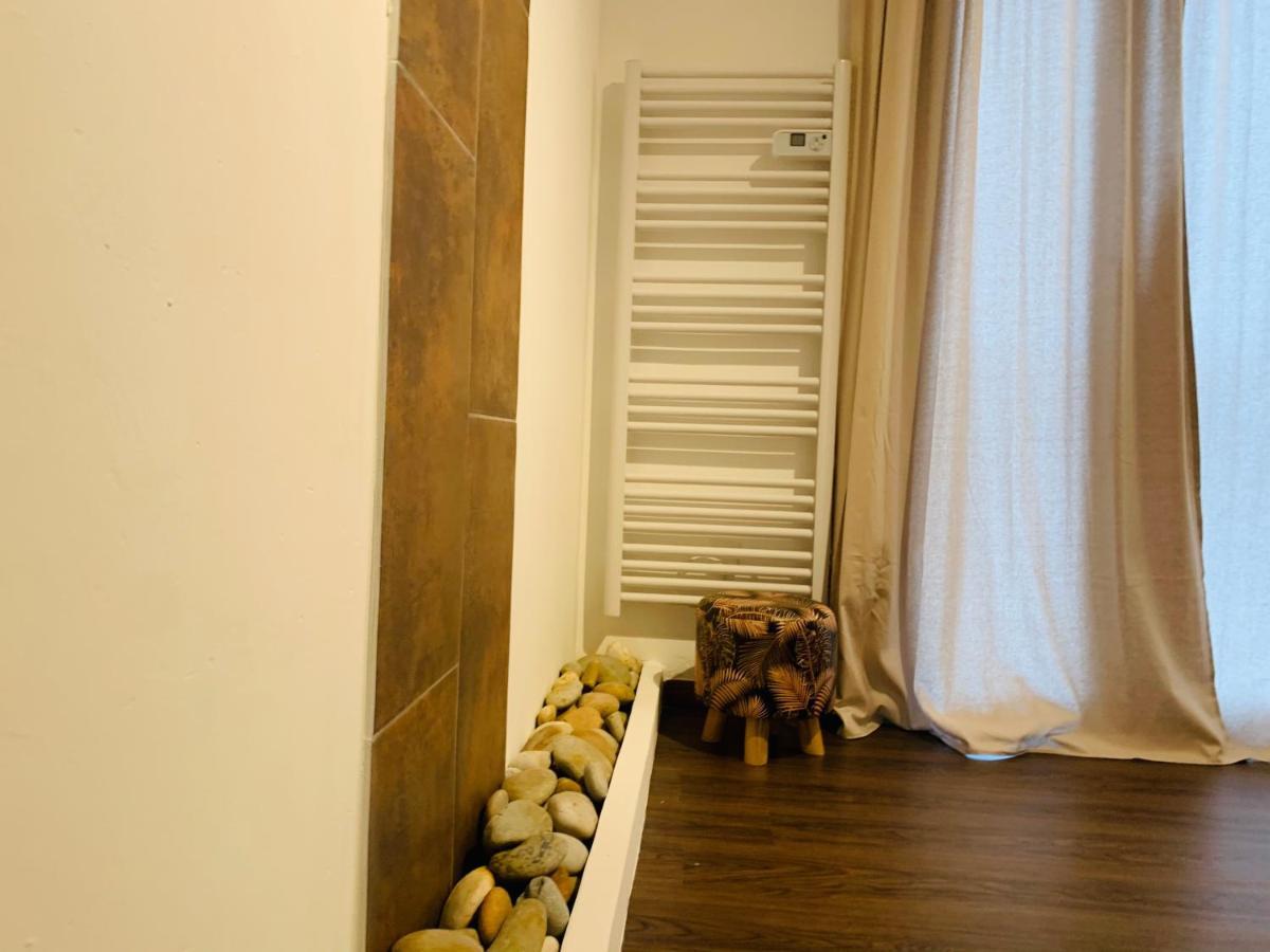 Rose Appartement Manosque Exteriör bild